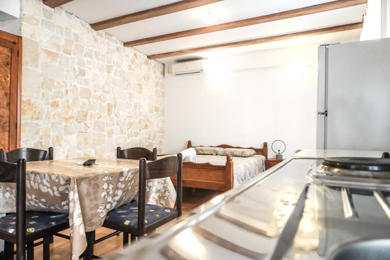 Apartments Loriana Sibenik Ngoại thất bức ảnh