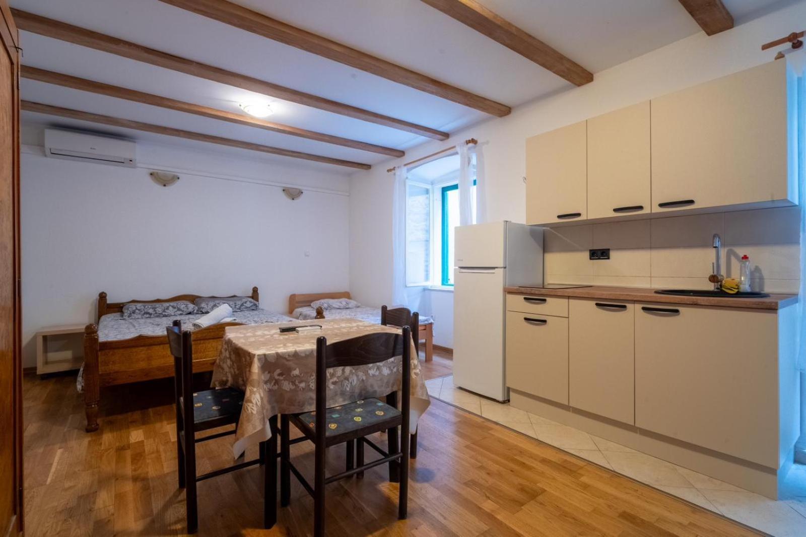 Apartments Loriana Sibenik Ngoại thất bức ảnh