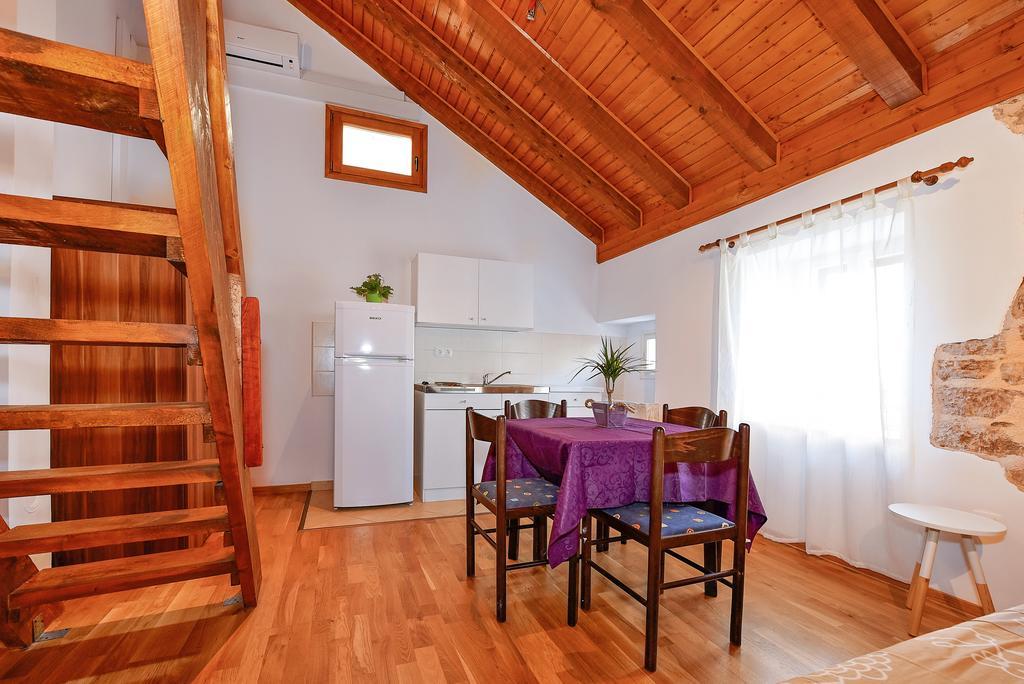 Apartments Loriana Sibenik Ngoại thất bức ảnh
